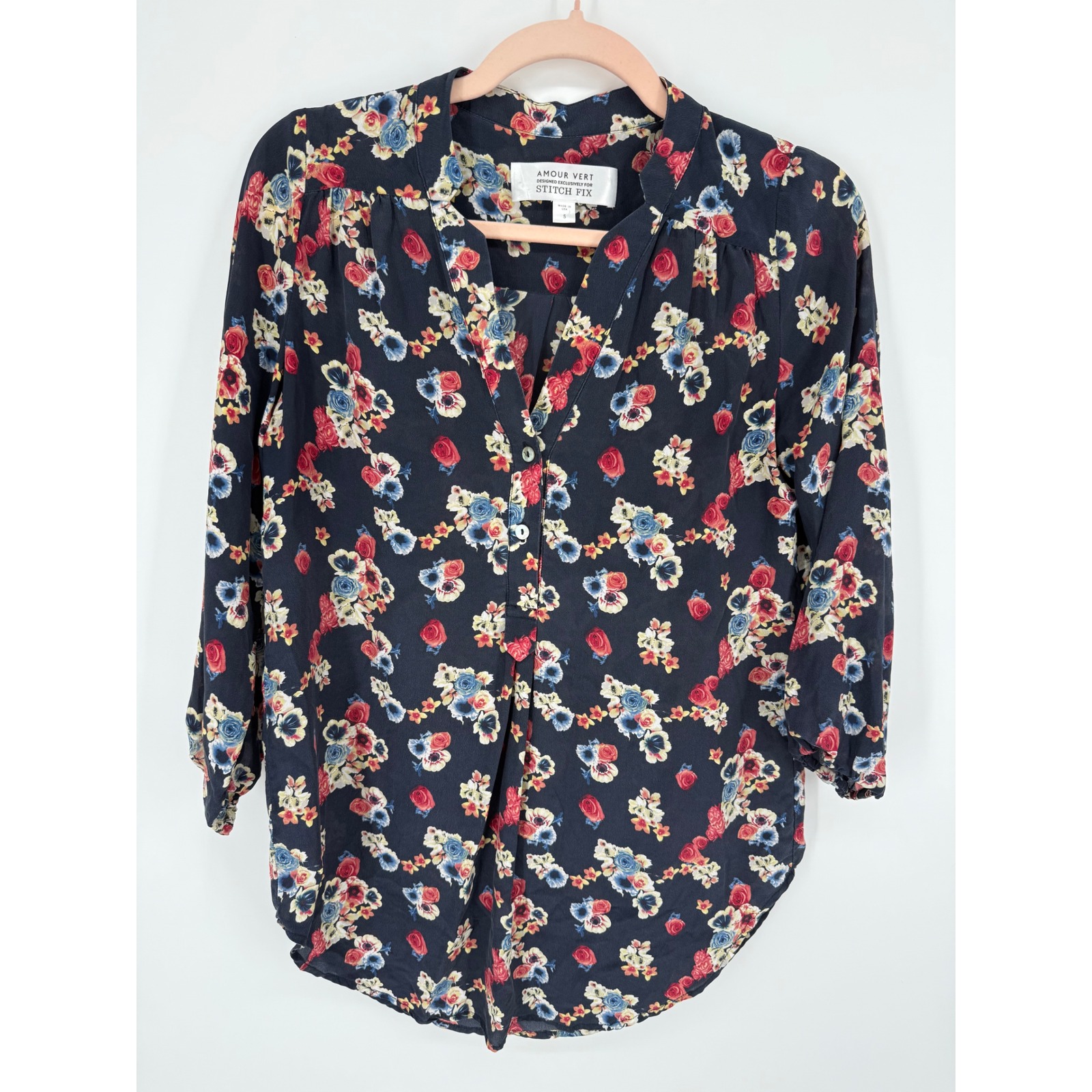 Amour Vert 100% Silk Floral Blouse Womens Small Navy Blue 3/4 Sleeve Small